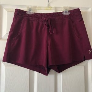 purple pocket athletic shorts // Old Navy (S)